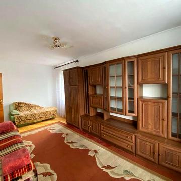 Продам 1км квартиру по вулиці Коновальця Канада