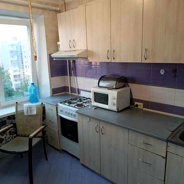 Оренда 1-кімнатної квартири в районі Словянка, вул. Келецька, гарний житловий стан, техніка та меблі в наявності. Дзвоніть МОЖНА З ТВАРИНКОЮ
