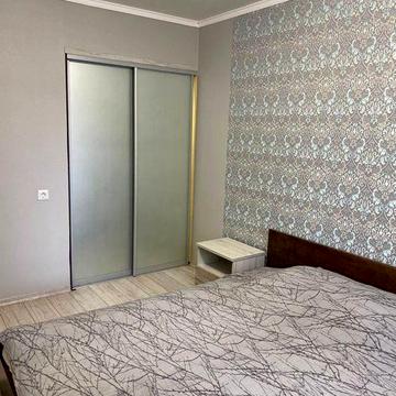 3х кімнатна квартира , Космонавтів