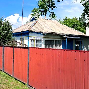 Продам будинок в селі Дмитрівка Кременчуцького району,Полтавської області.