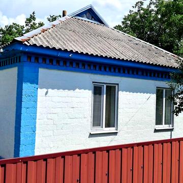 Продам будинок в селі Дмитрівка Кременчуцького району,Полтавської області.
