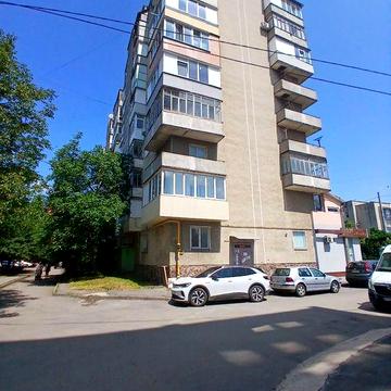 Продаж 2 к квартира в центрі міста 1000$/м2