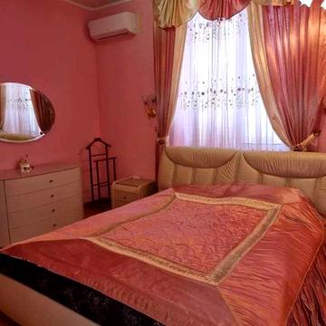Оренда трикімнатної квартири,  Вул. Старокозацька, 35