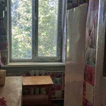 Продам 1 комнатную квартирупр.Свободы.