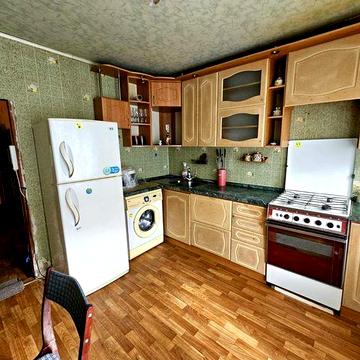 Продаж двохкімнатної квартири на Браїлках.