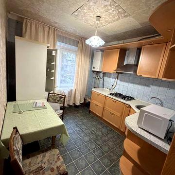Аренда 3х.комнт.квартиру с автономный отоплением Победа