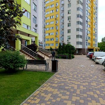 Віталія Скакуна вул. (Академіка Каблукова), 21