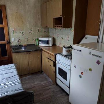 Оренда 1к частини будинку