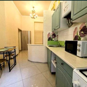 Сдам квартиру у центрі Одеси