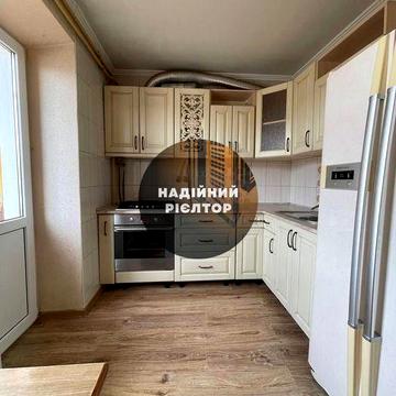 2-кімнатна квартира з ремонтом! Можна під державні програми!