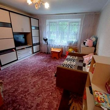 Продам 1 к квартиру район Гостинця