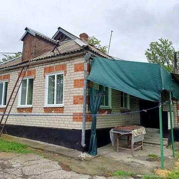 Продається  будинок в селі Гурівка