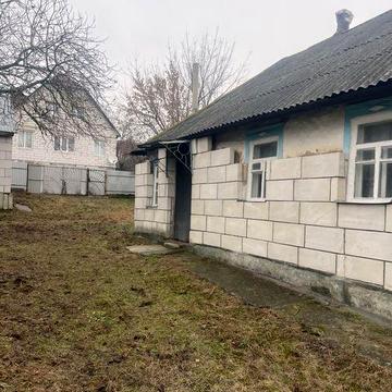 Продаж будинку з ділянкою 0,1га.Васильків.