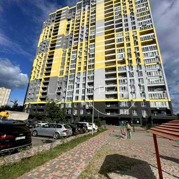 Продаж 2 кімнатноі квартири  вул. Кадетський Гай 8. ЖК Медовий