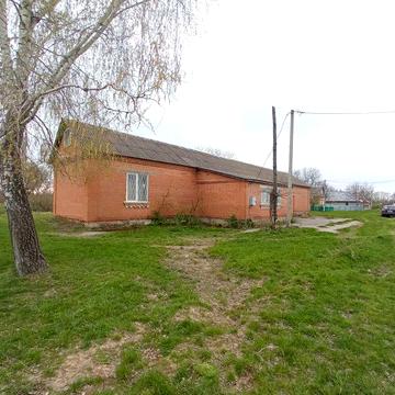 Продам будинок в селі Тютюнники під комерційну діяльність.