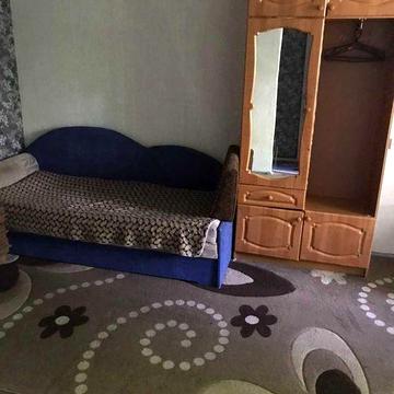 Продам 1-к квартиру 1-й поверх