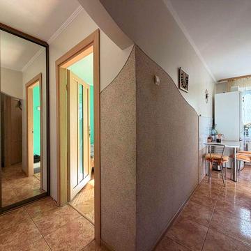 Продаж 2кім квартири 45,3м у 5-поверховому будинку,вул.Наукова, р-н Аквапарку