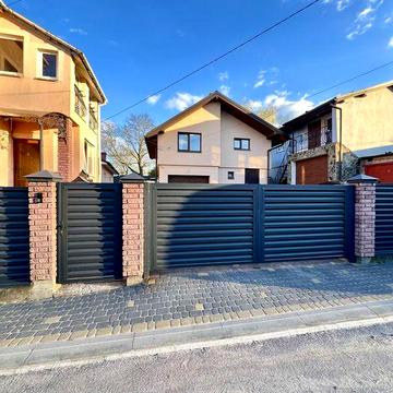 3 кім квартира 76 м2 велика з ремонтом 1 пов будинок Зимна Вода Львів