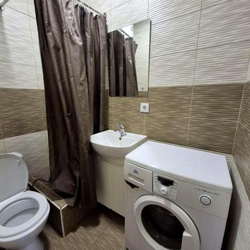 Здам 1кв-сткудію 12м.кв ЖК Карамель метро Центр ринок/Історичн.музей