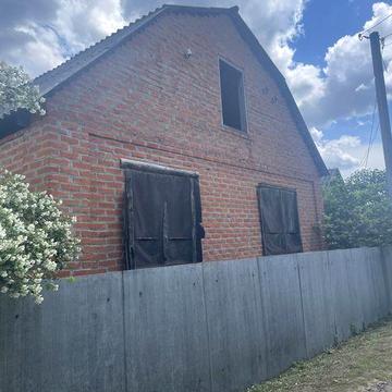 Продам Земельну ділянку з недобудованим будинком Власник