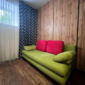 Квартира з новим ремонтом, центр міста, церква Анни