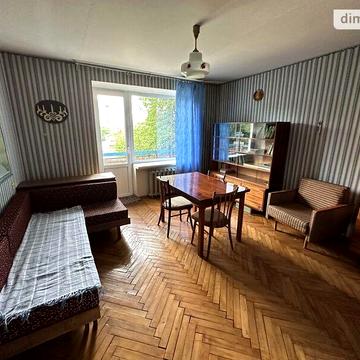 Продаж 1к Квартира Бандери вулиця