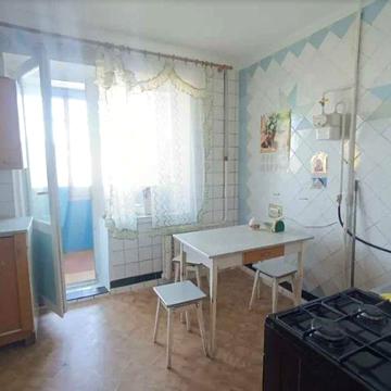 ВЕЛИКА 3 кім в БАГАТОПОВЕРХІВЦІ житловий стан СОНЯЧНИЙ (720472)