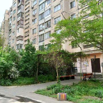 2-комнатная квартира на Таирова в кооперативном доме квадрат 65 и 55 школ