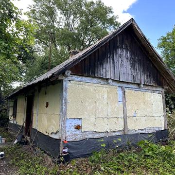 Будинок із земельною ділянкою в с. Желдець земельна ділянка