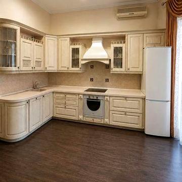 Продається квартира 307 м ( 7 кімнат) від власника