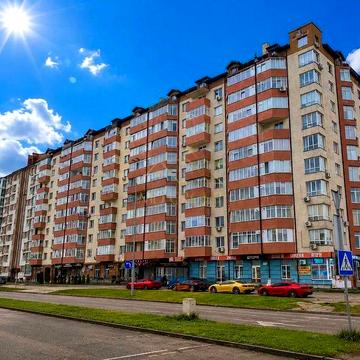 Продається велика ЗДАНА 2к квартира біля ТЦ Арсен