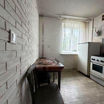 Продам 1-кімнатну квартиру в м.Шептицький