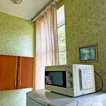 Продам 1 к. квартиру готельного типу метро Наукова 10 хв. пішки