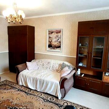 Продам 1-комнатную квартиру, Ак. Заболотного,  кирпичный дом