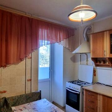 Оренда квартири в Херсоні . Другий поверх .