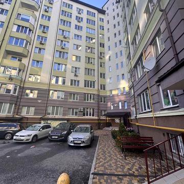 Продаж однокімнатноі квартири в Нових Петрівцях ЖК Смарагдове містечко