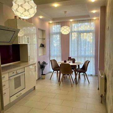 Оренда 1 кімн.40м2, ЖК  Комфорт Таун,вул Регенераторна