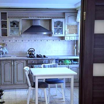 Продаж 3-х кімнатної квартири. Р-н Шкільний. Центр.