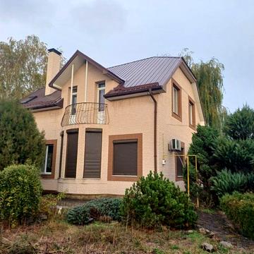 Продам  дом  Каменское возле  соснового леса  200000$