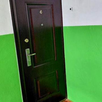 Продам трикімнатну квартиру