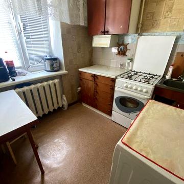 Продам 3х кім. 1/4 цегла вул. Молодшого 12а