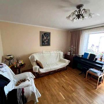 Продається 3-кімнатна квартира готова до проживання