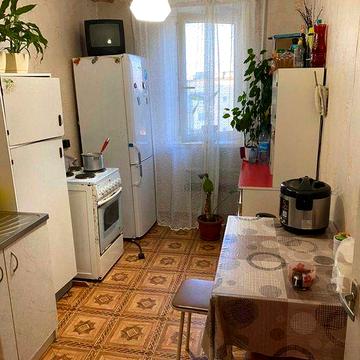 Продам  квартиру  38кв.м вул.Інглезі  поряд з Сіті Центром