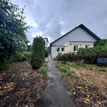 Продаж будинку в центрі міста без %