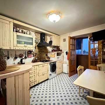 Продам 1-кімнатну квартиру на Філатова. Черемушки.Євроремонт.(342-437)