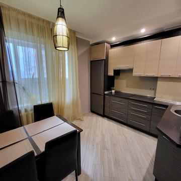 Урлівська вул., 38