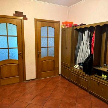 Здам 3-кімнатну квартиру біля метро Академмістечко