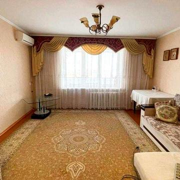 Продається 3-кімнатна квартира поруч із парком Горького