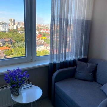 Здам в Аркадії в 43 "Перлині" в престижному комплексі від Кадор Груп квартиру з видом на море і місто, без виселення на літо, не здавалась подобово