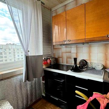 Продам 1к квартиру Индустриальный район, Роганский Жилмассив